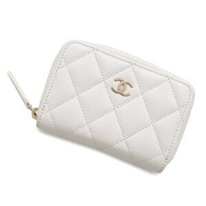 CHANEL White Caviar Leather Logo Wallet